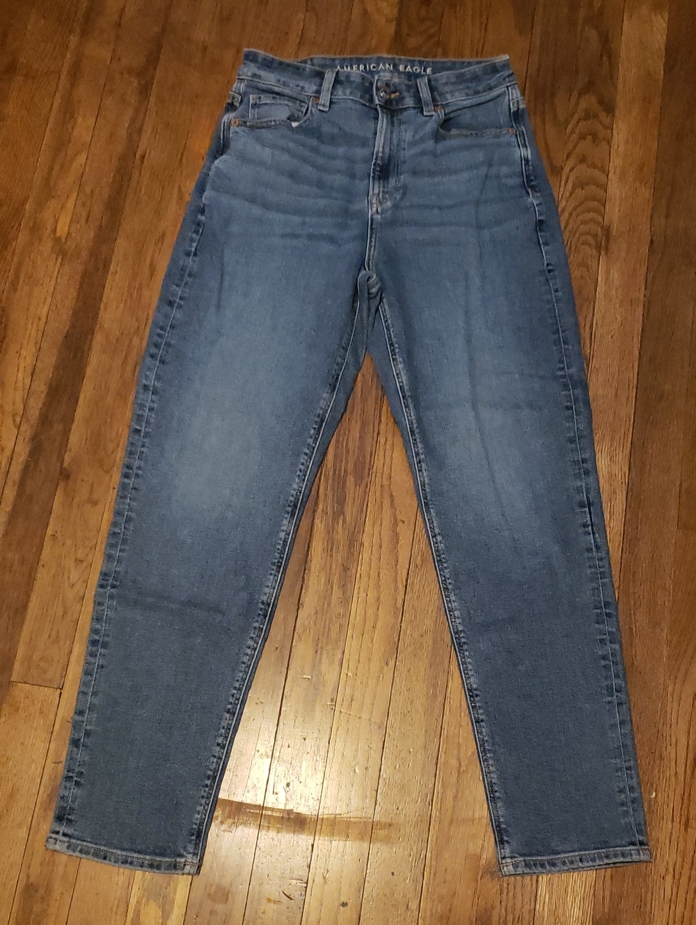 AE Mom Jean Sz 4 Reg